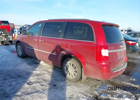 2013 Chrysler Town & Country Touring-L z USA, uszkodzony, nr VIN 2C4RC1CG3DR569577